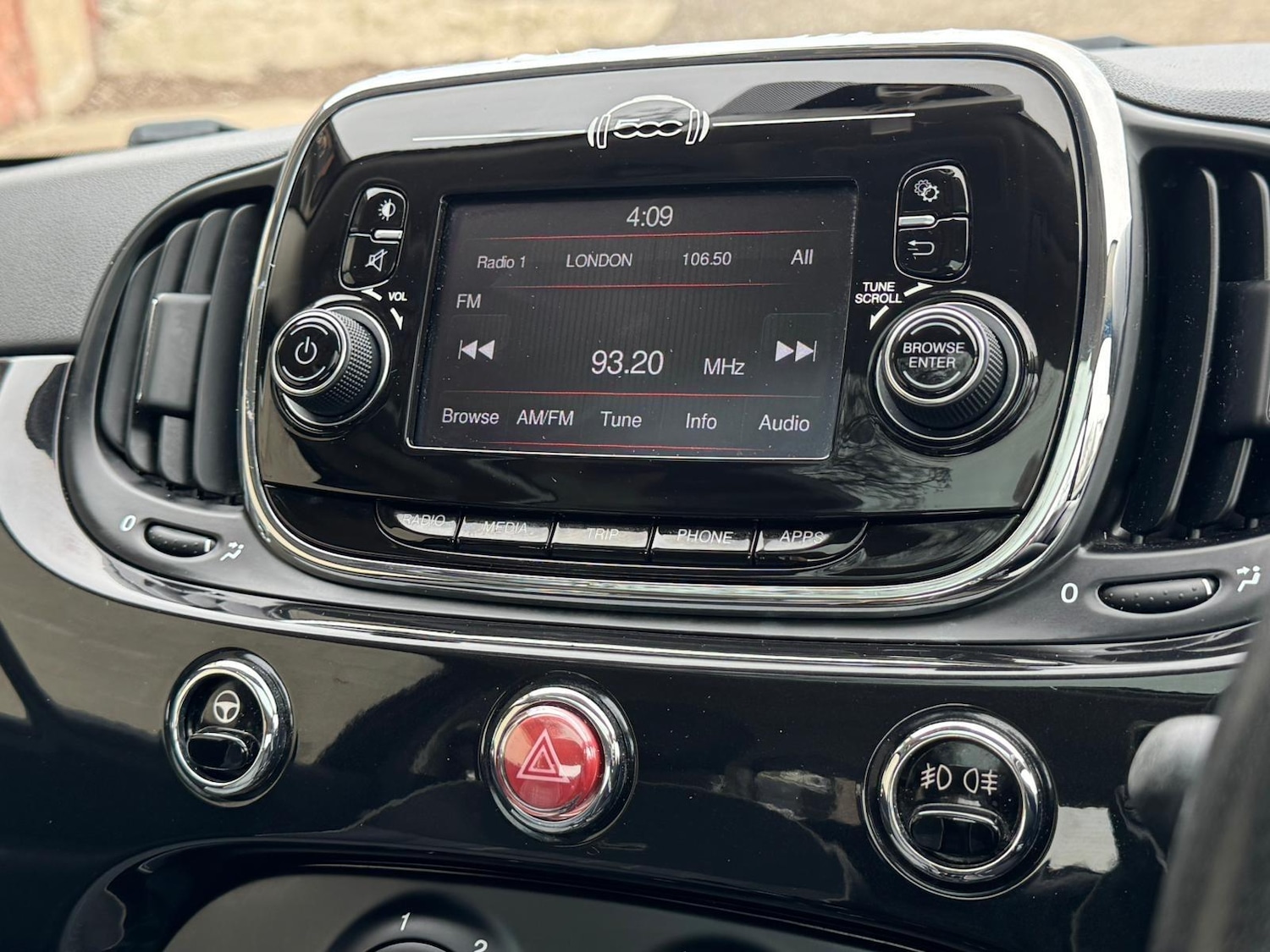 Used Fiat 500 2016 for sale - 77993140: Photo 24