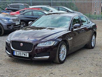 Used Jaguar XF 2019 for sale - 79291439: Photo