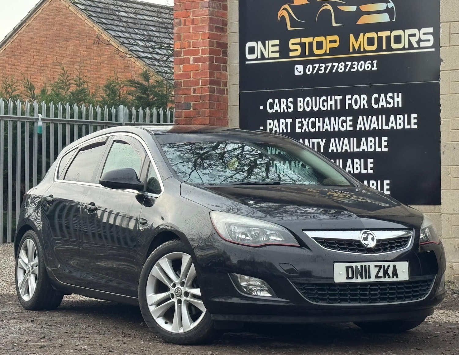 Used Vauxhall Astra 2011 for sale - 77119801: Photo 12