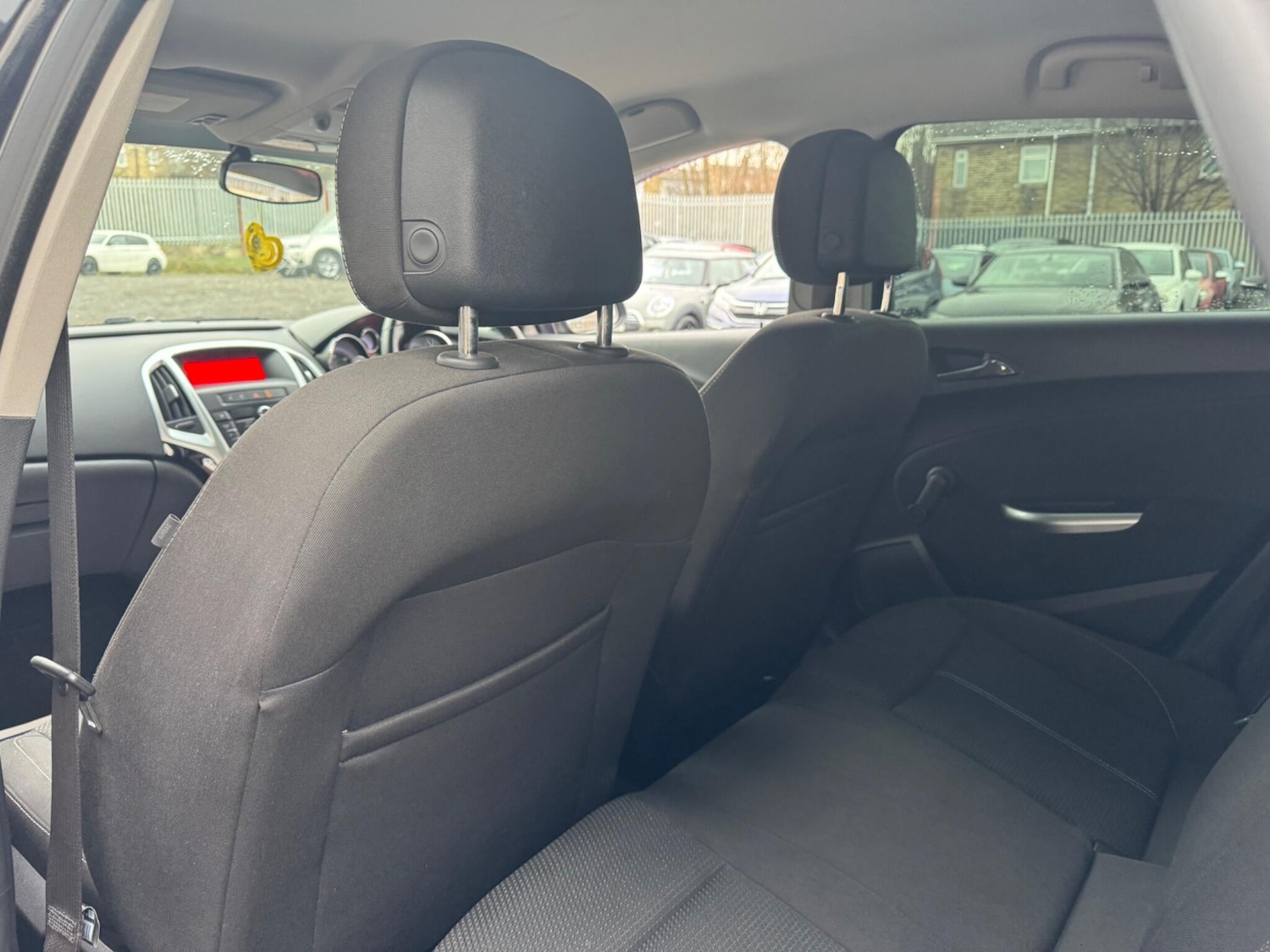 Used Vauxhall Astra 2011 for sale - 77119801: Photo 14