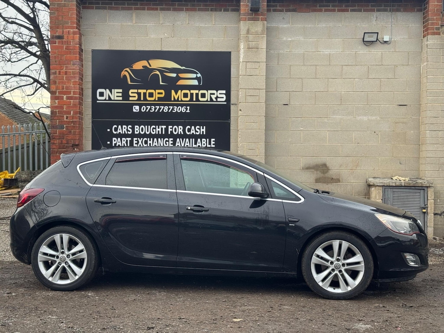 Used Vauxhall Astra 2011 for sale - 77119801: Photo 22