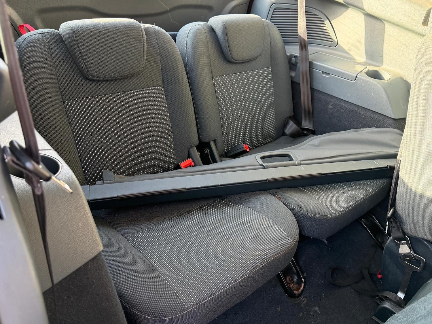 Used Ford Grand C-Max 2013 for sale - 76606849: Photo 20