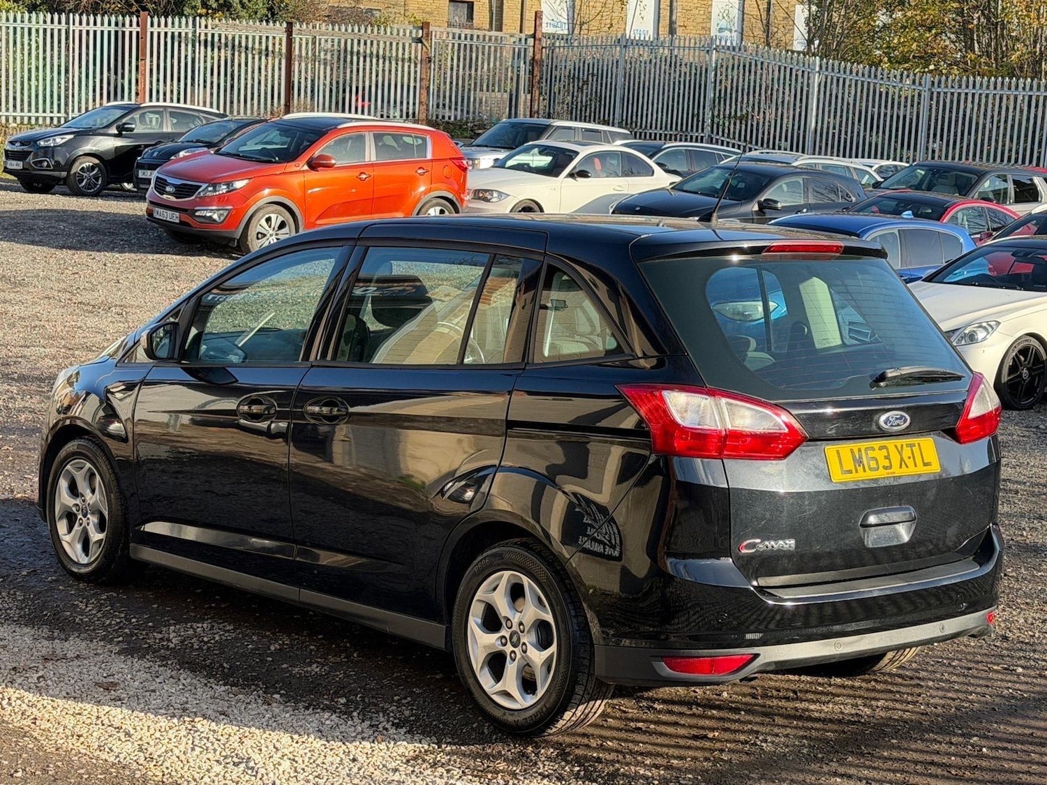 Used Ford Grand C-Max 2013 for sale - 76606849: Photo 21