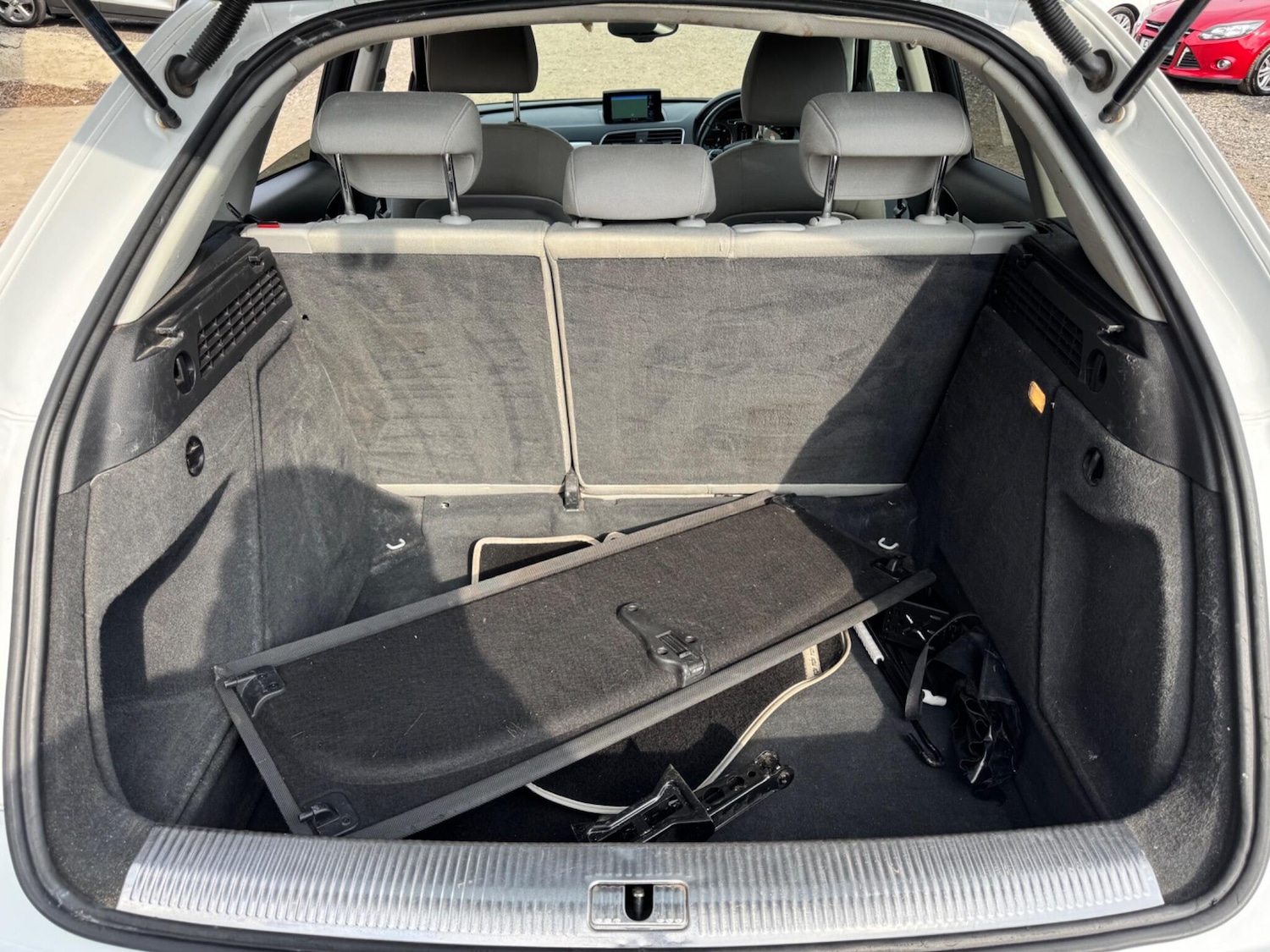 Used Audi Q3 2014 for sale - 77957478: Photo 11