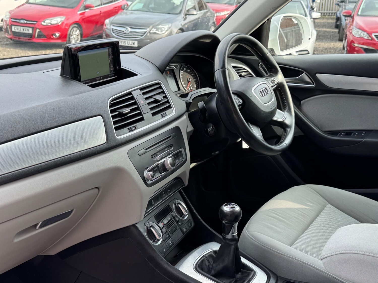 Used Audi Q3 2014 for sale - 77957478: Photo 18