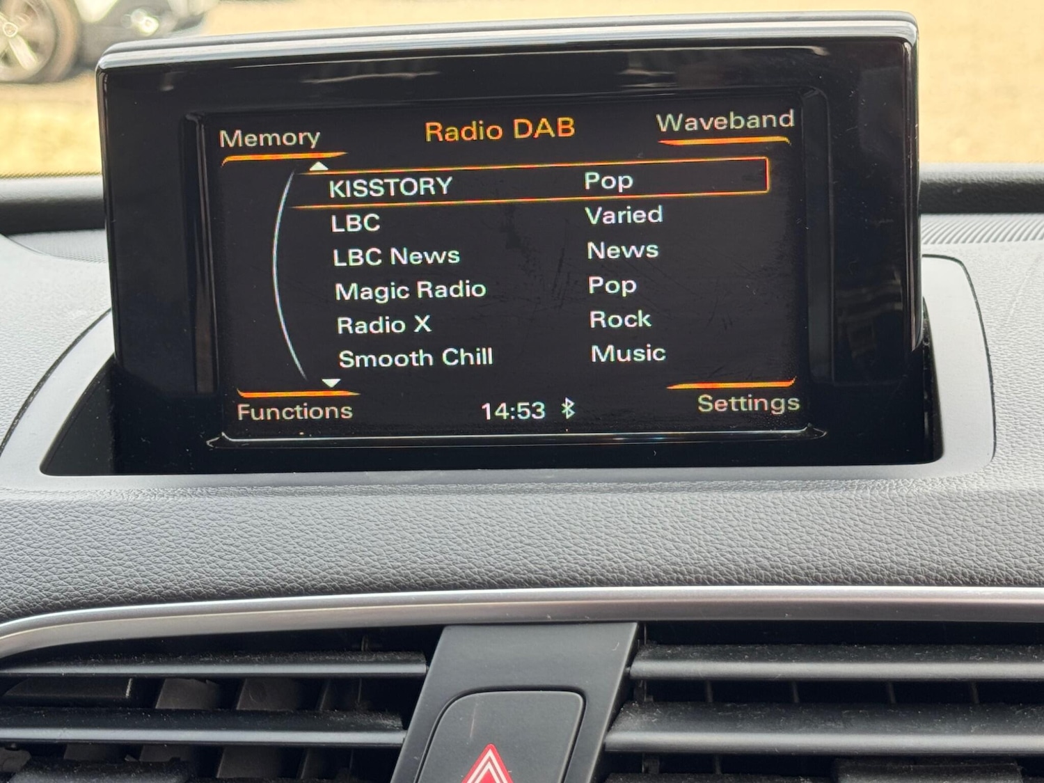 Used Audi Q3 2014 for sale - 77957478: Photo 24