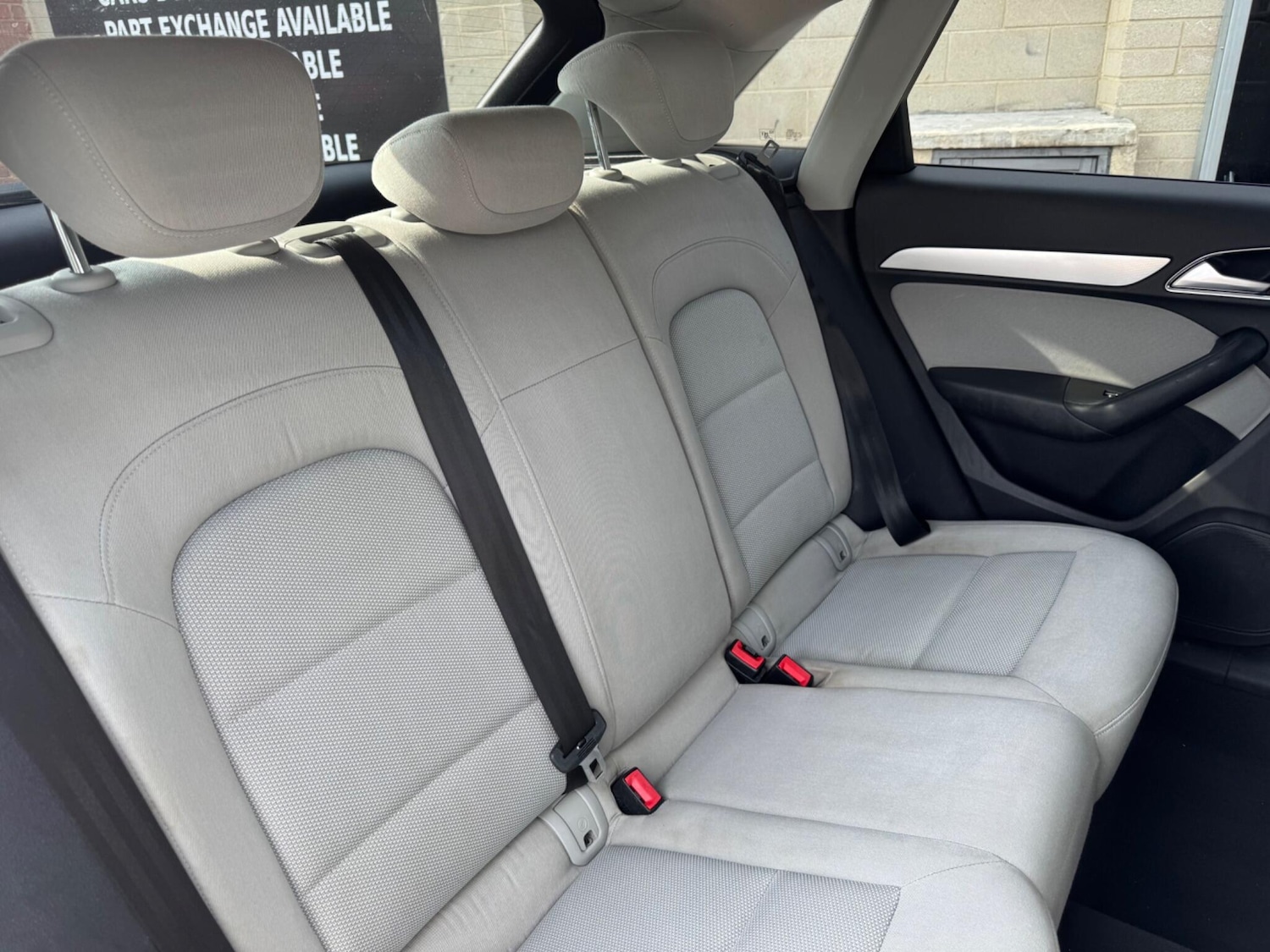 Used Audi Q3 2014 for sale - 77957478: Photo 9