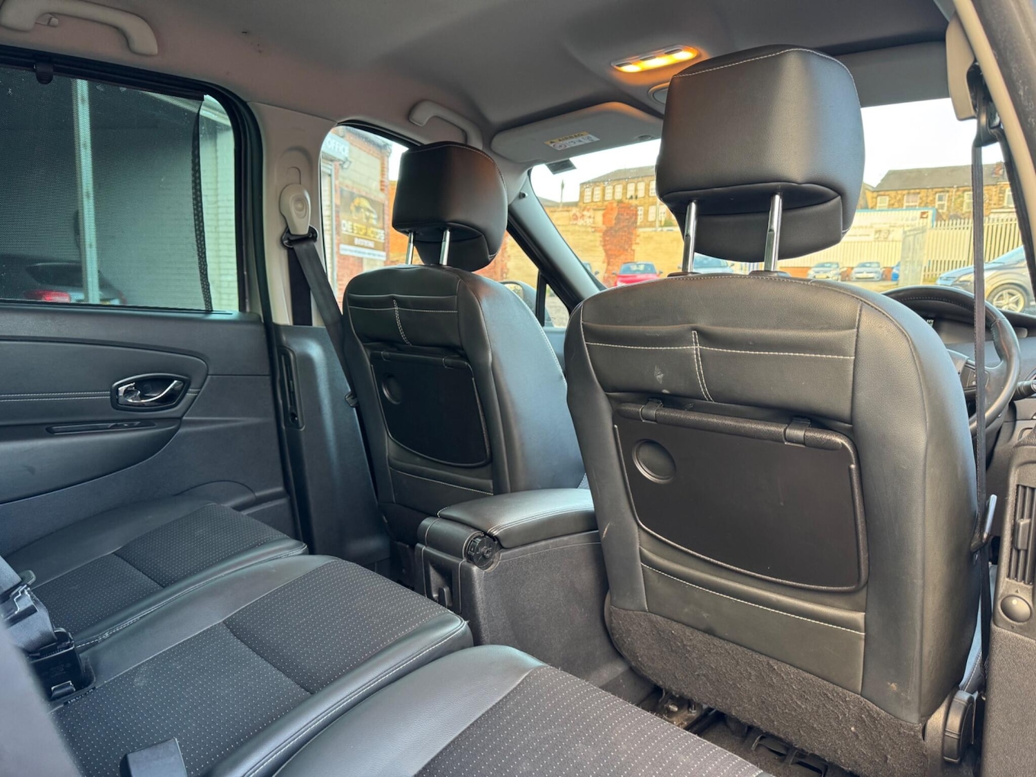 Used Renault Scenic 2015 for sale - 76899224: Photo 10