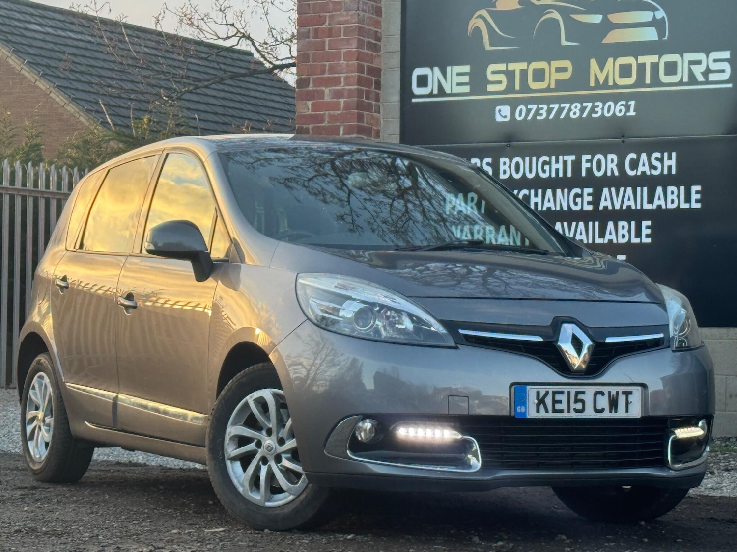 Used Renault Scenic 2015 for sale - 76899224: Photo 14