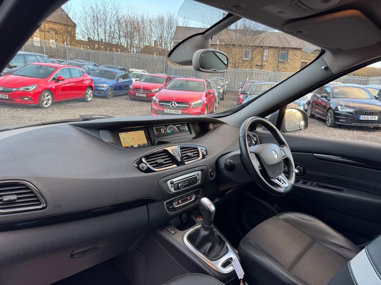 Used Renault Scenic 2015 for sale - 76899224: Photo 19