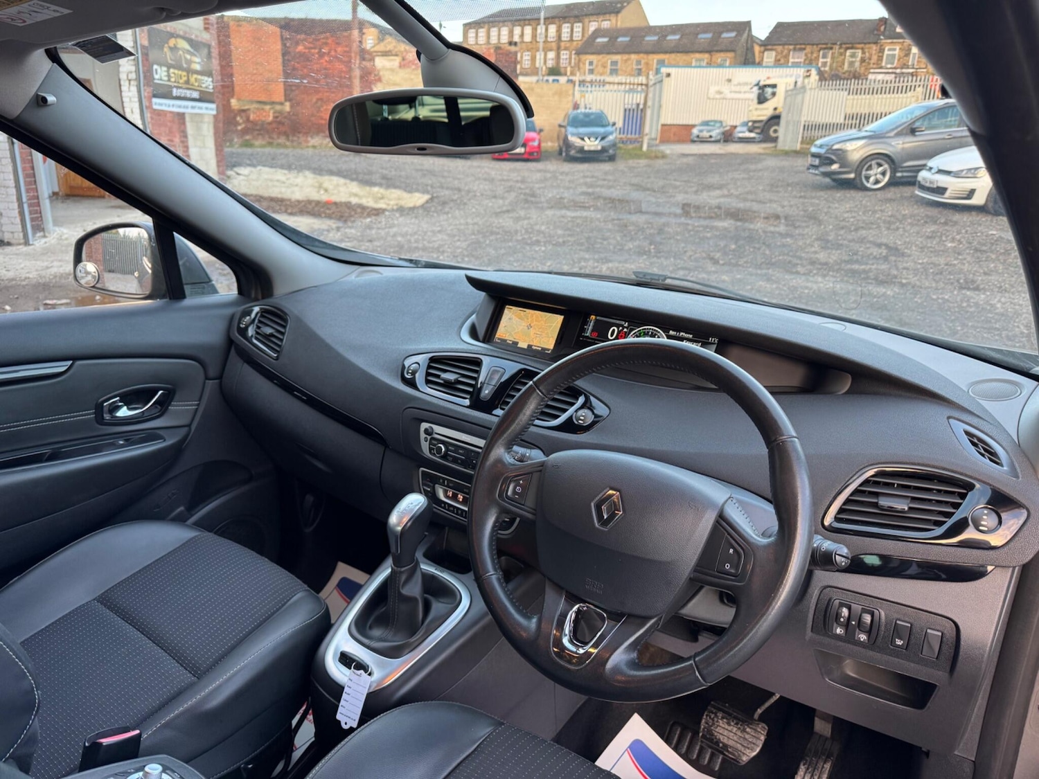 Used Renault Scenic 2015 for sale - 76899224: Photo 5