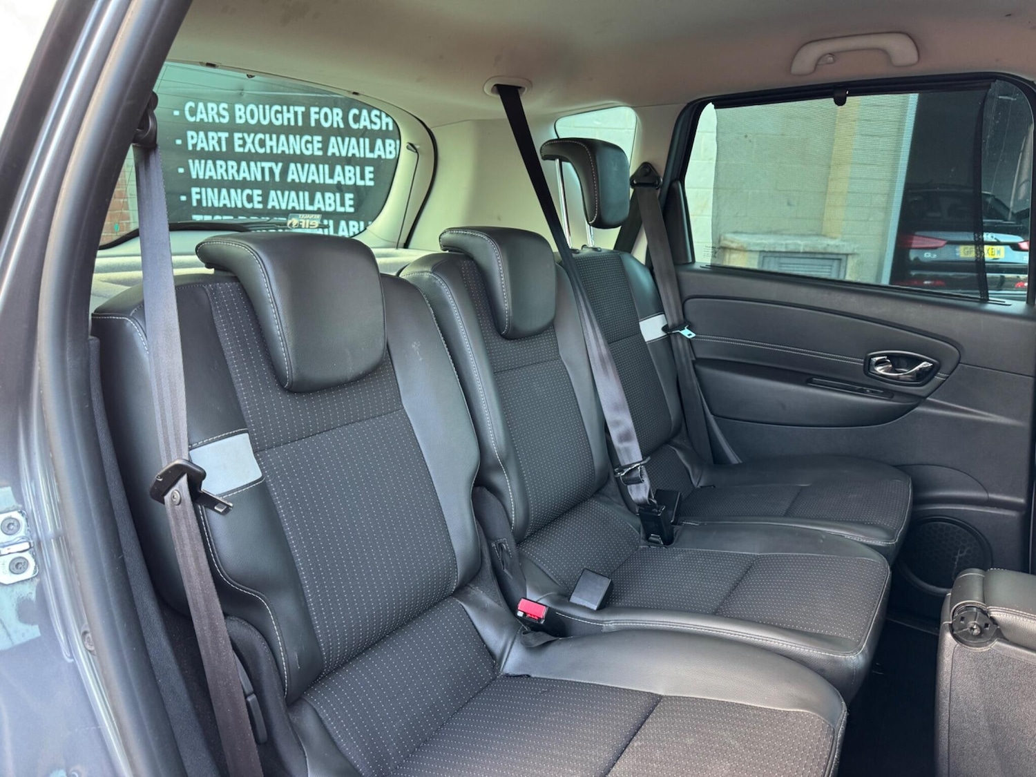 Used Renault Scenic 2015 for sale - 76899224: Photo 9