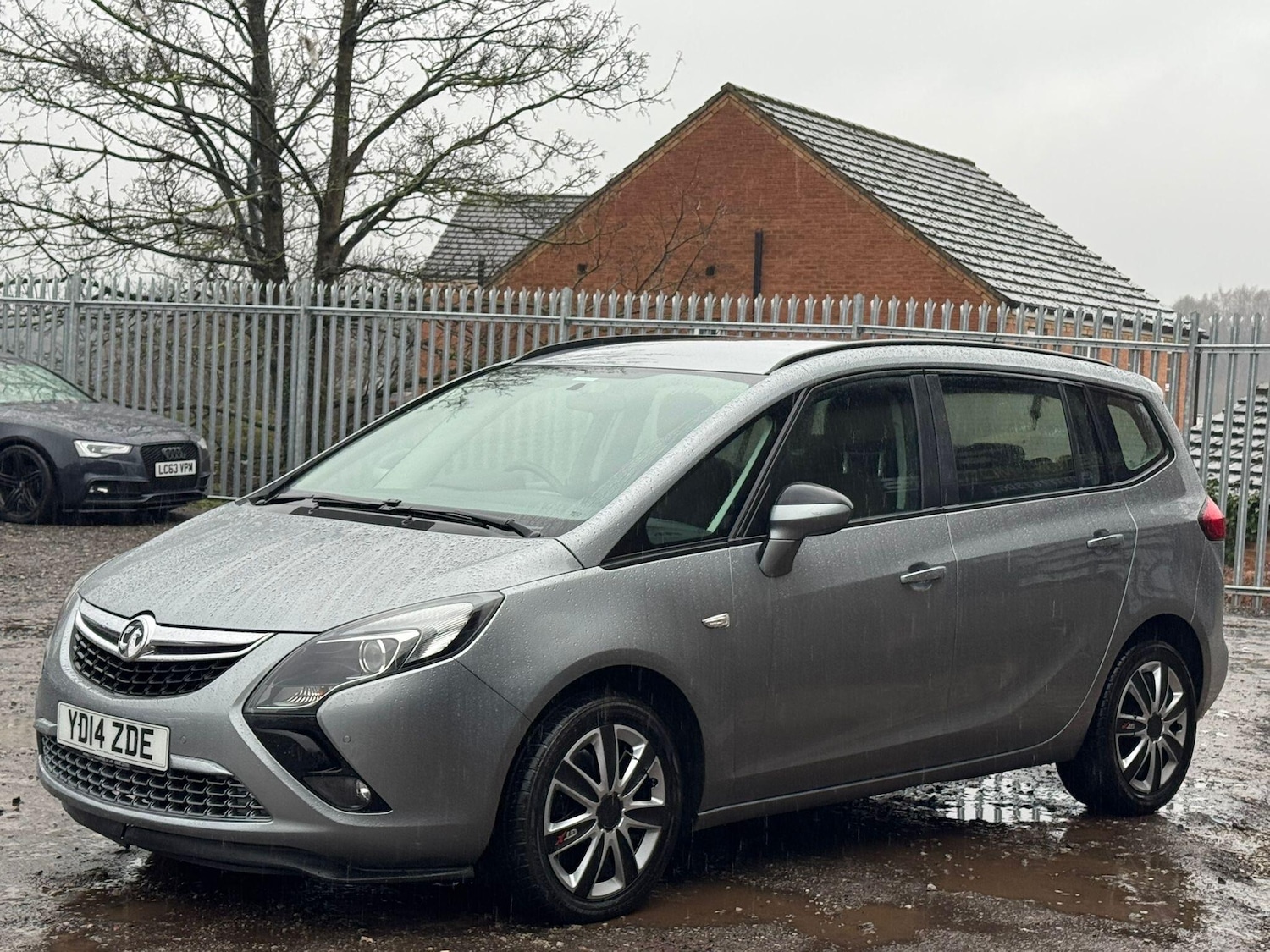 Used Vauxhall Zafira 2014 for sale - 77468393: Photo 4