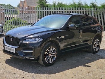 Used Jaguar F-Pace 2017 for sale - 79012731: Photo