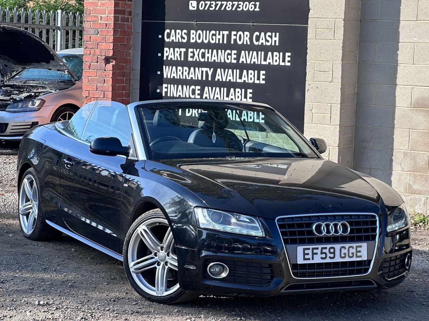 Used Audi A5 Cabriolet 2010 for sale - 76251140: Photo 1