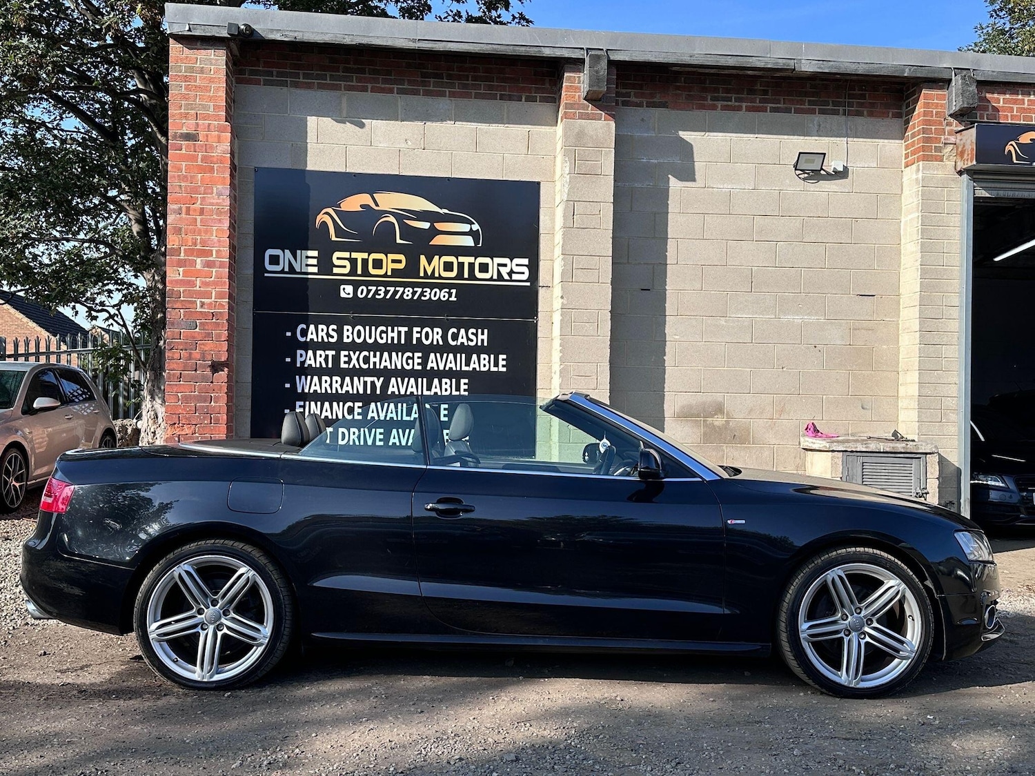 Used Audi A5 Cabriolet 2010 for sale - 76251140: Photo 5