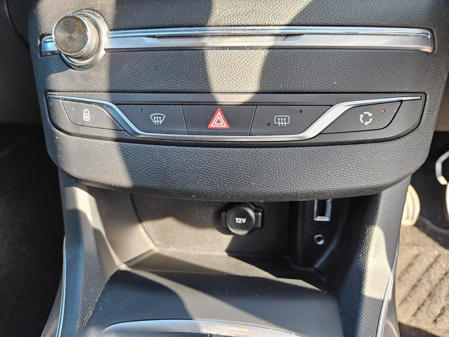 Used Peugeot 308 2014 for sale - 77940576: Photo 10