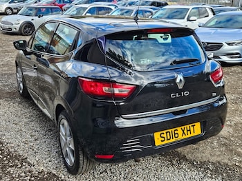 Used Renault Clio 2016 for sale - 79576833: Photo