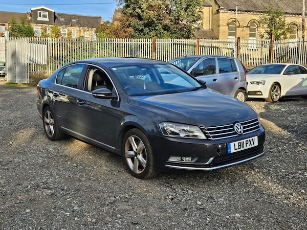 Used Volkswagen Passat 2011 for sale - 76200950: Photo 1