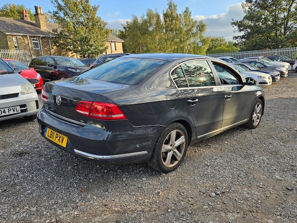 Used Volkswagen Passat 2011 for sale - 76200950: Photo 3