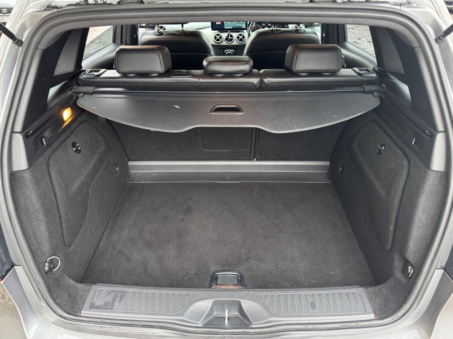 Used Mercedes-Benz B Class 2012 for sale - 77549435: Photo 11