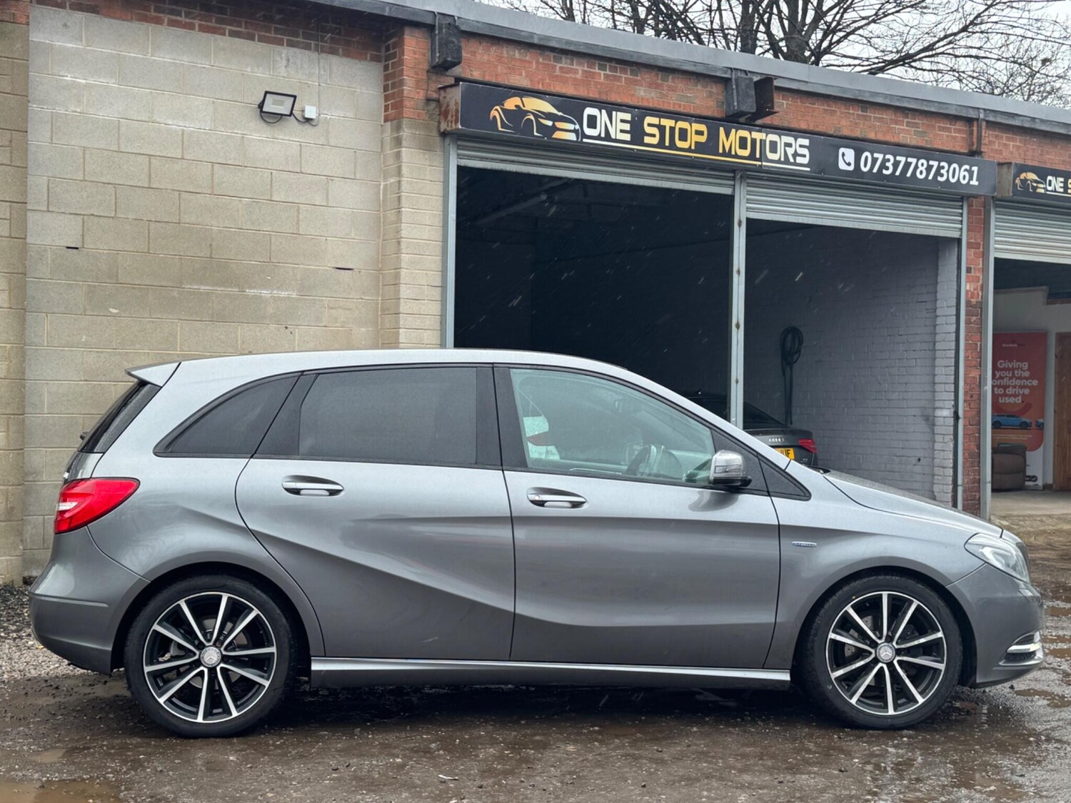 Used Mercedes-Benz B Class 2012 for sale - 77549435: Photo 26