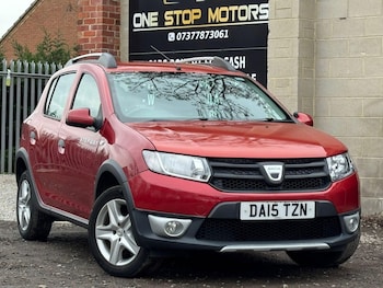 Used Dacia Sandero Stepway 2015 for sale - 77783264: Photo