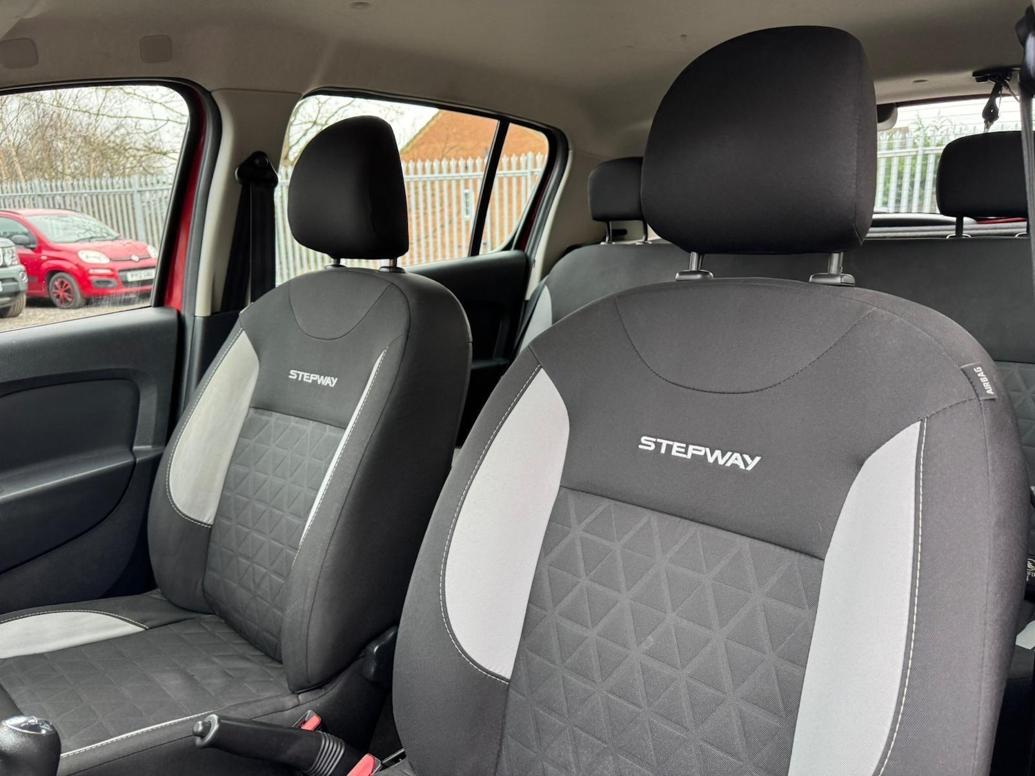 Used Dacia Sandero Stepway for sale - 77783264: Photo 21