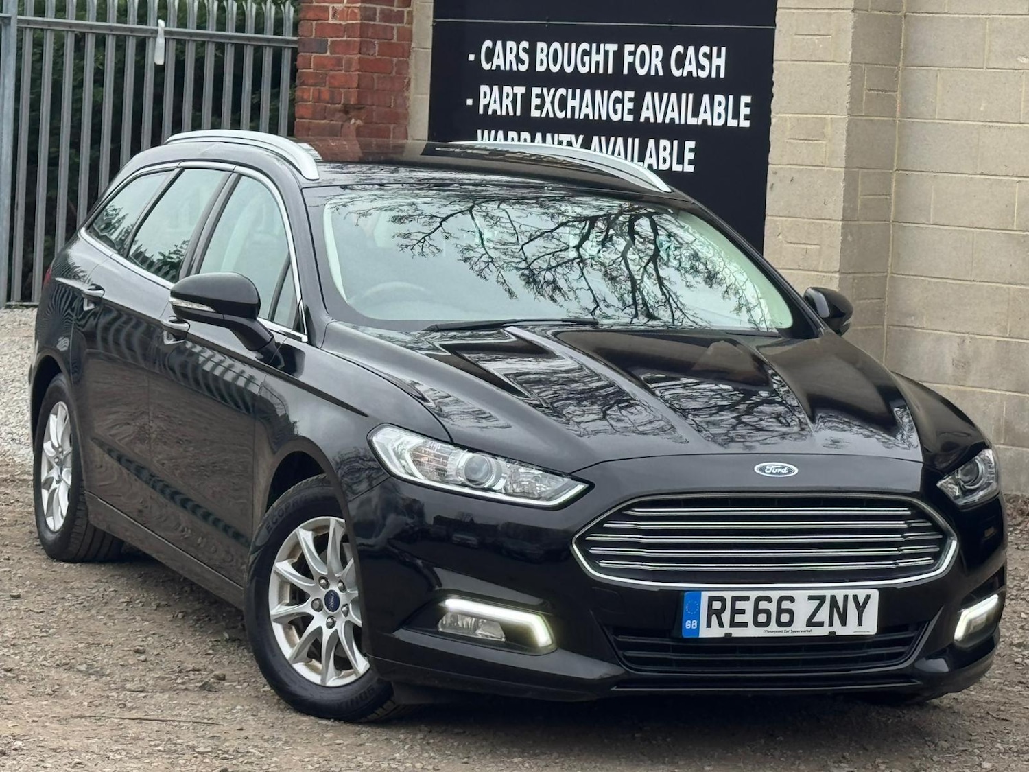 Used Ford Mondeo 2016 for sale - 77992965: Photo 12