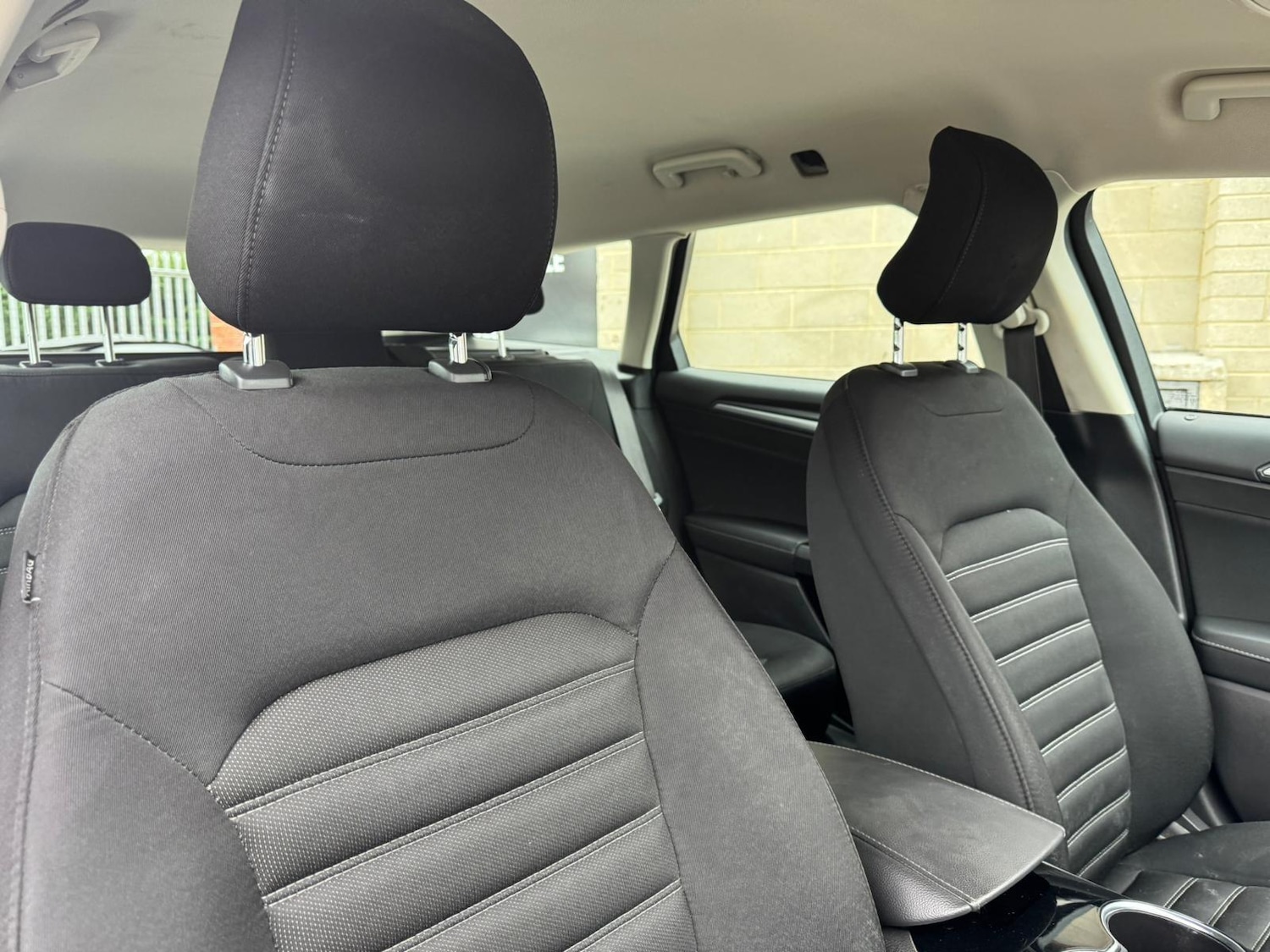 Used Ford Mondeo 2016 for sale - 77992965: Photo 22