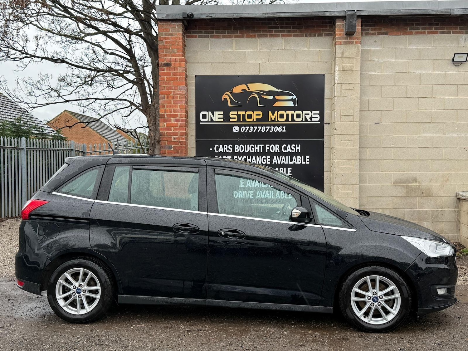 Used Ford Grand C-Max 2018 for sale - 76771669: Photo 26