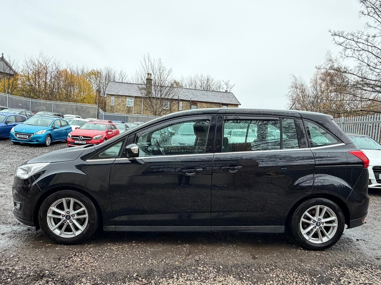 Used Ford Grand C-Max 2018 for sale - 76771669: Photo 4