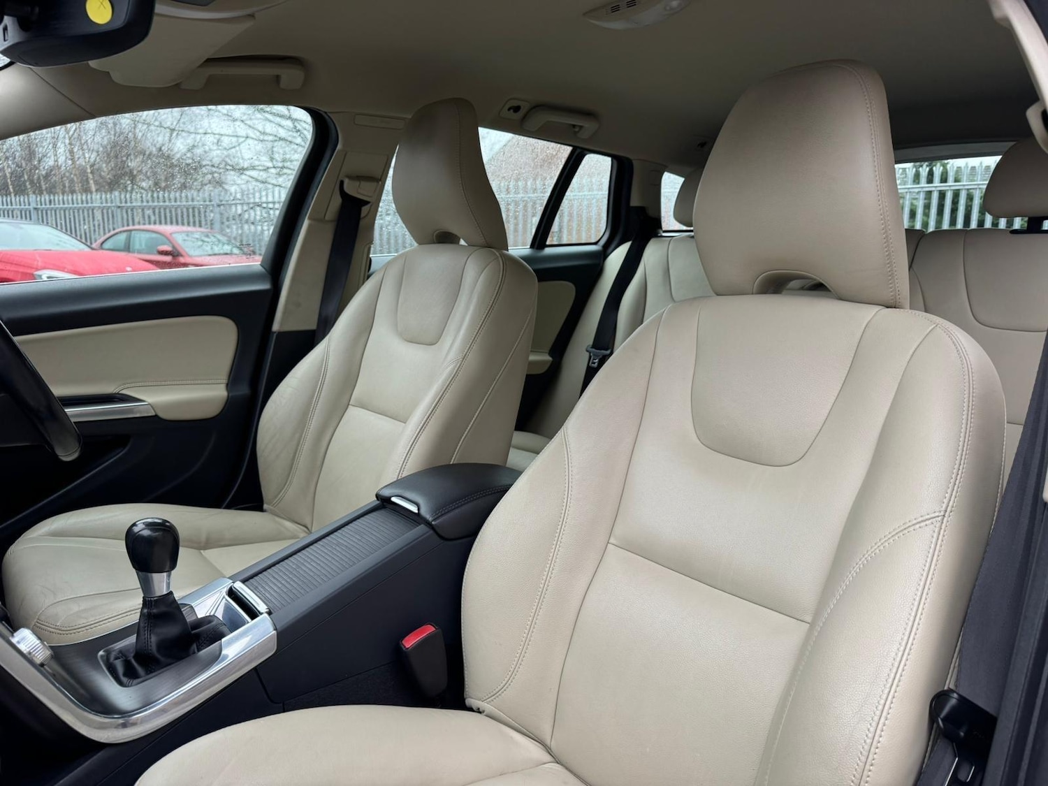 Used Volvo V60 for sale - 77537987: Photo 24