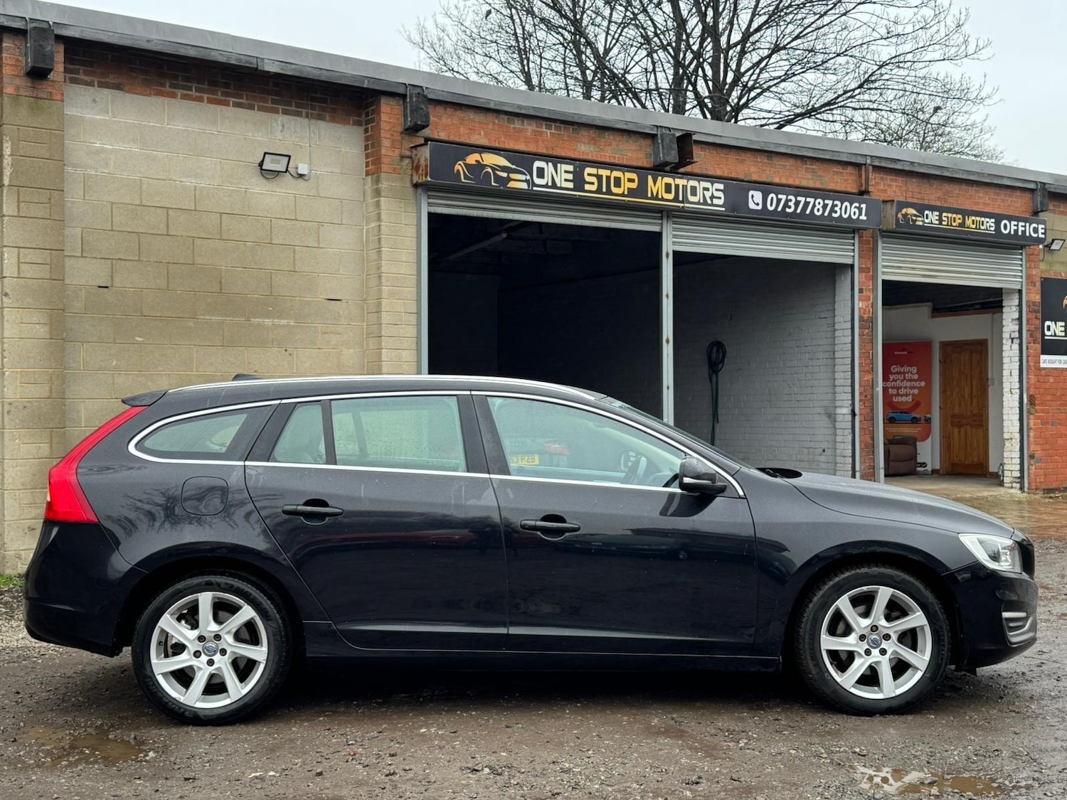 Used Volvo V60 for sale - 77537987: Photo 5