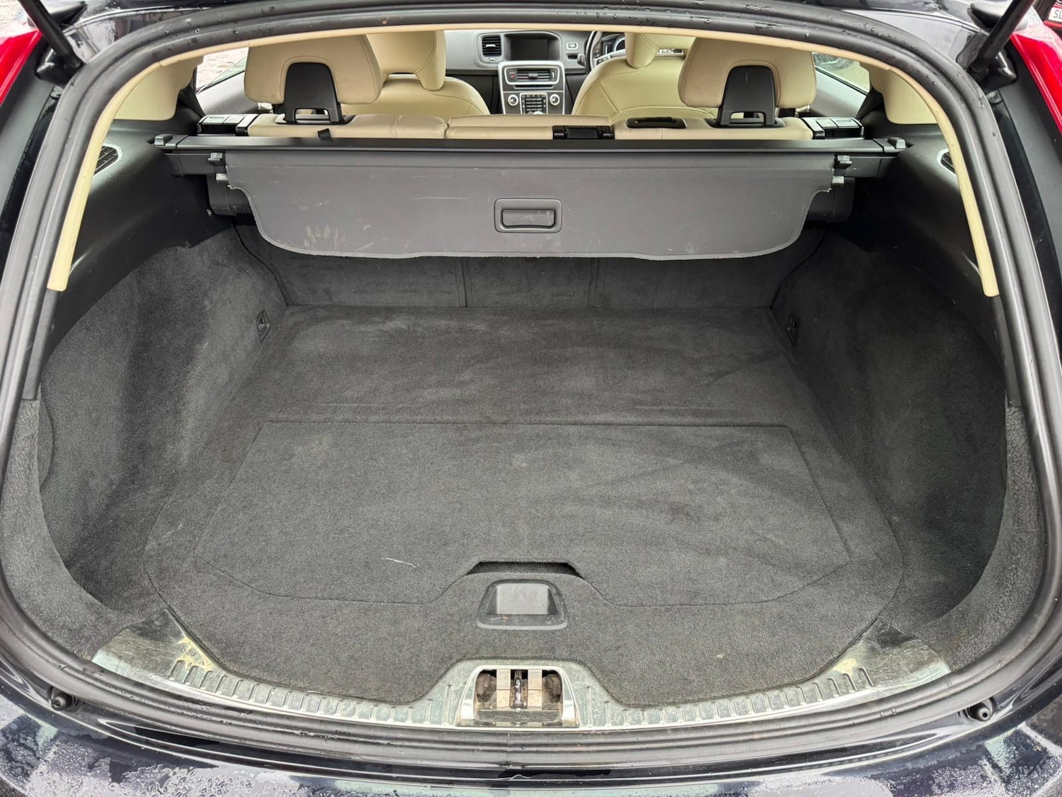 Used Volvo V60 for sale - 77537987: Photo 8