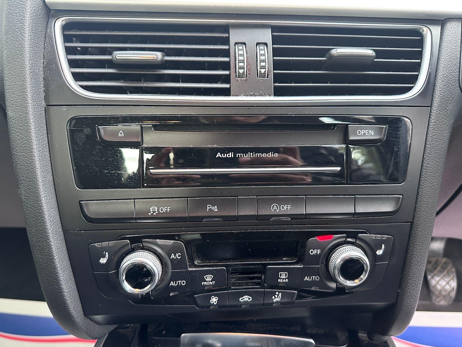 Used Audi A4 2015 for sale - 76456733: Photo 18