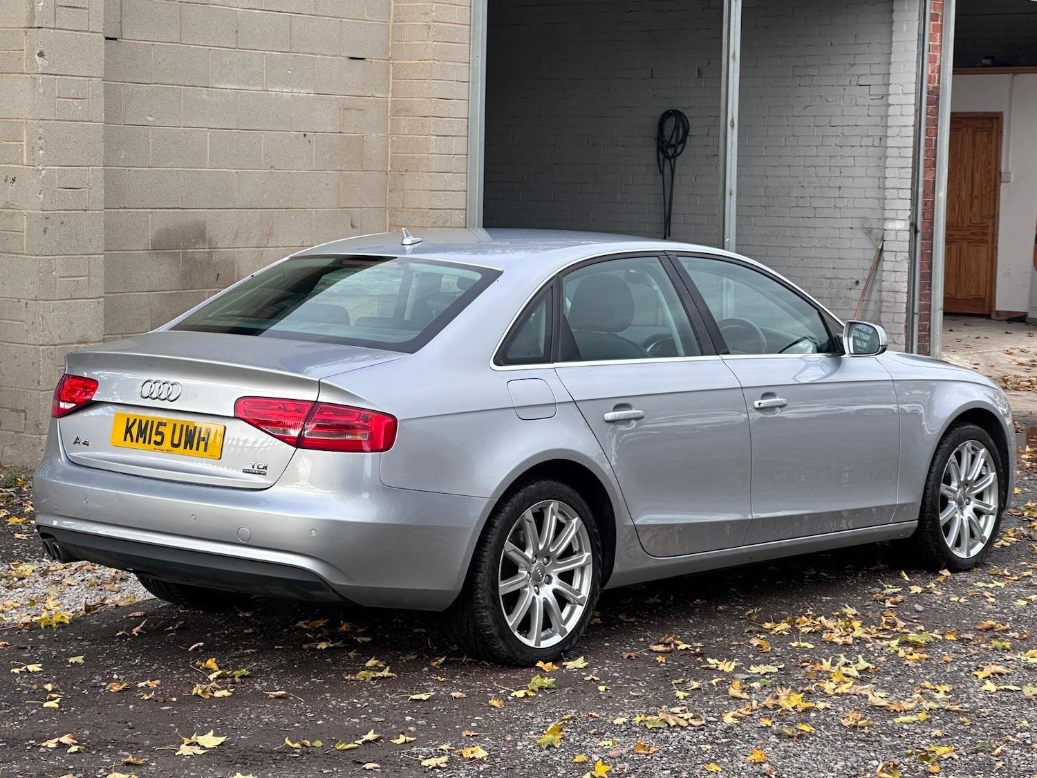 Used Audi A4 2015 for sale - 76456733: Photo 21
