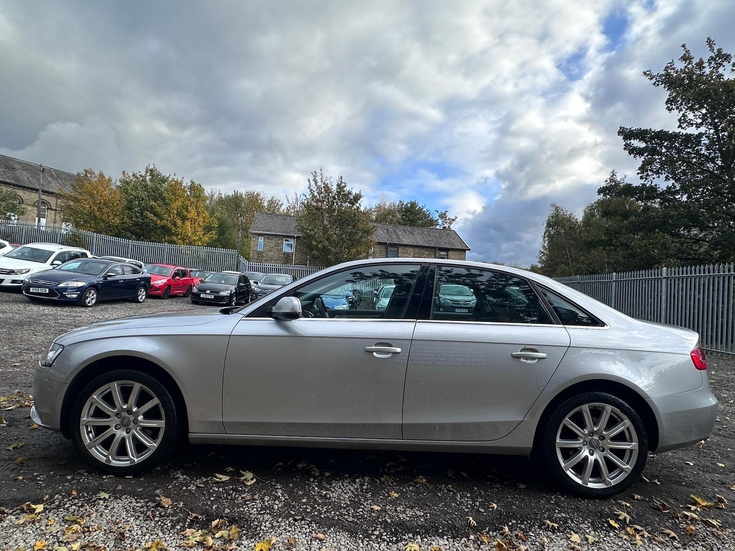 Used Audi A4 2015 for sale - 76456733: Photo 4