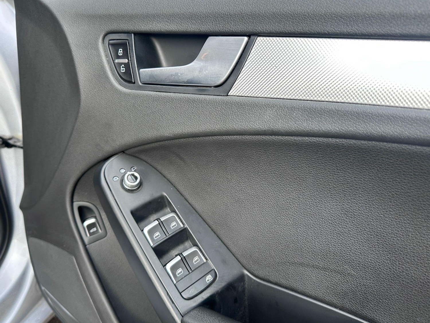 Used Audi A4 2015 for sale - 76456733: Photo 7