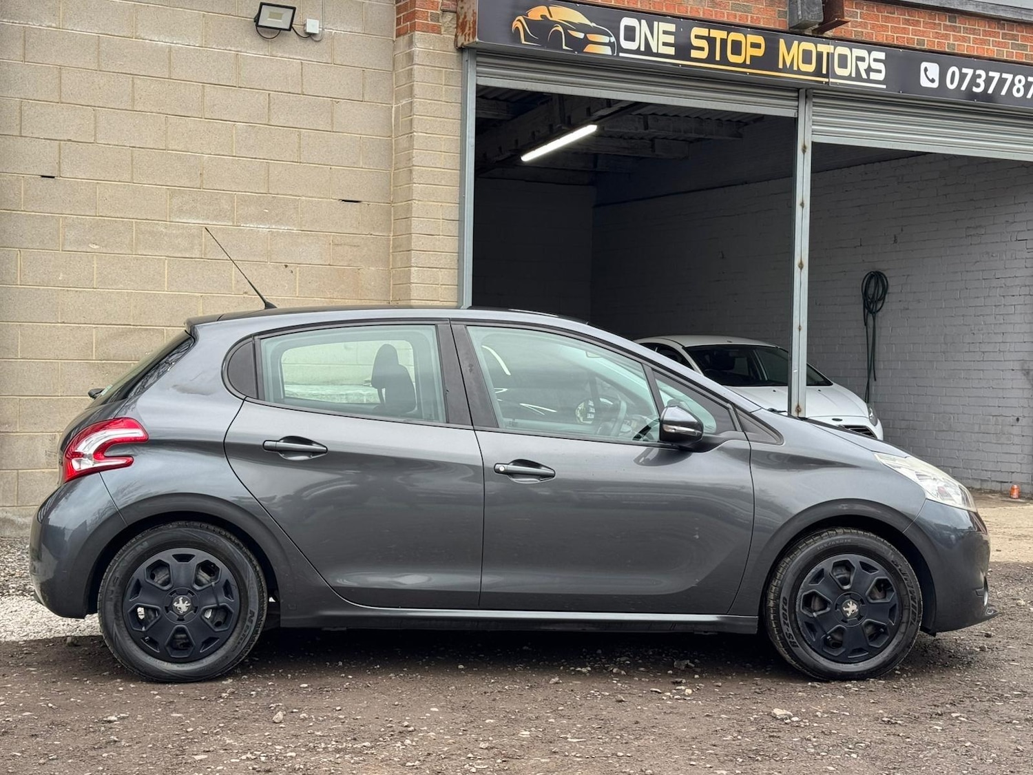 Used Peugeot 208 for sale - 77793997: Photo 5