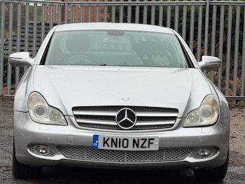 Used Mercedes-Benz CLS 2010 for sale - 76990866: Photo