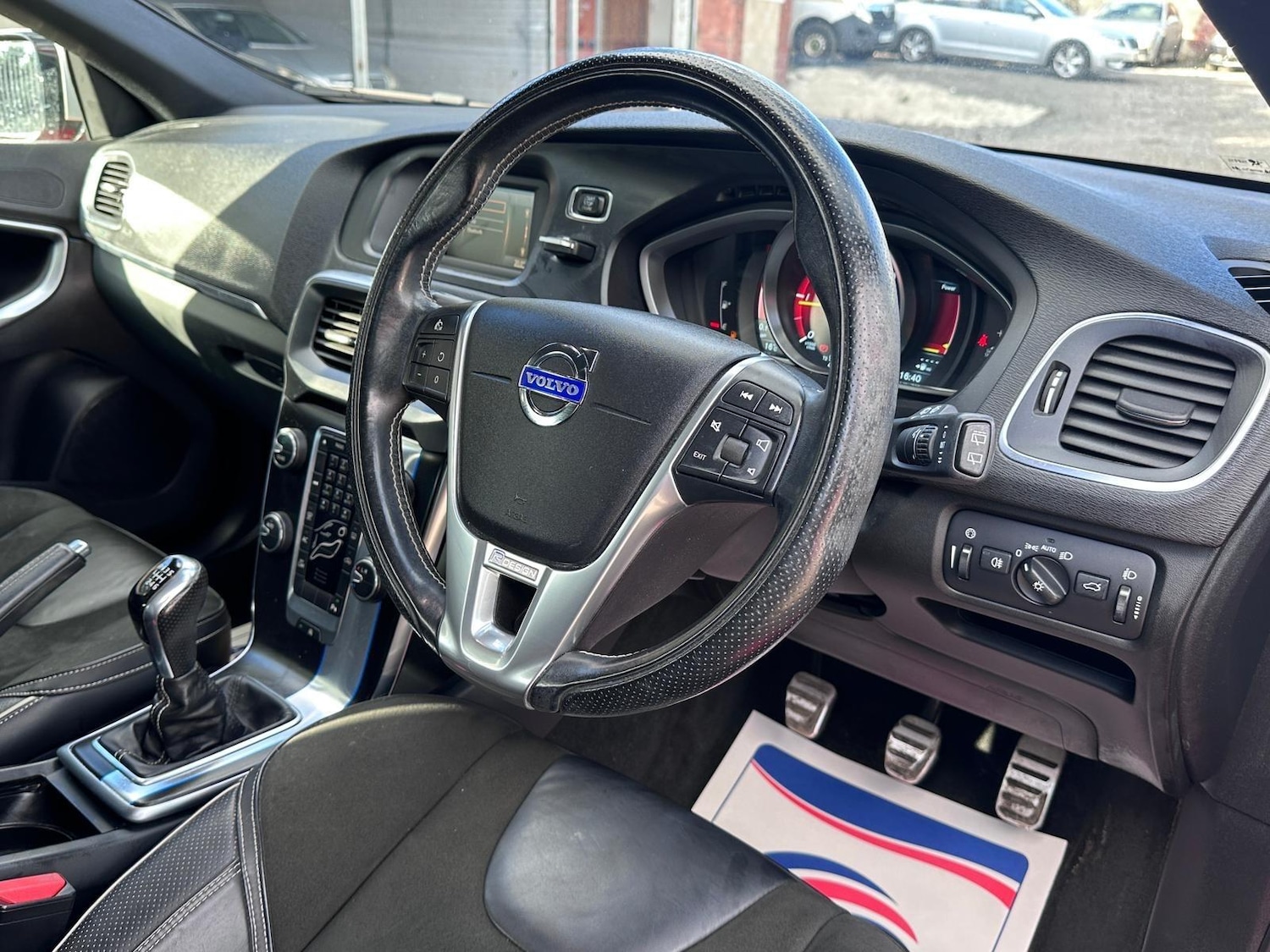 Used Volvo V40 2015 for sale - 76031417: Photo 16