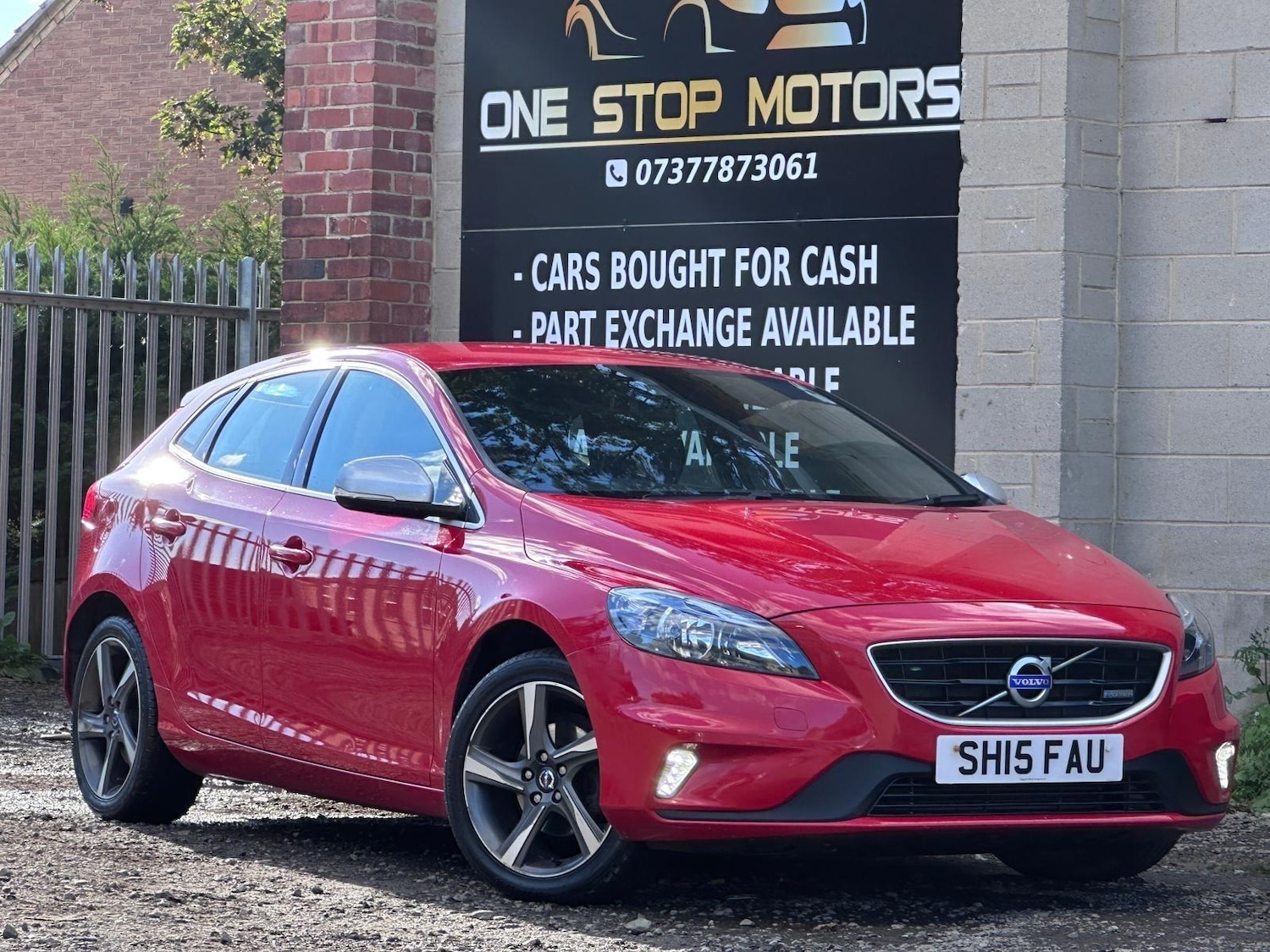 Used Volvo V40 2015 for sale - 76031417: Photo 20
