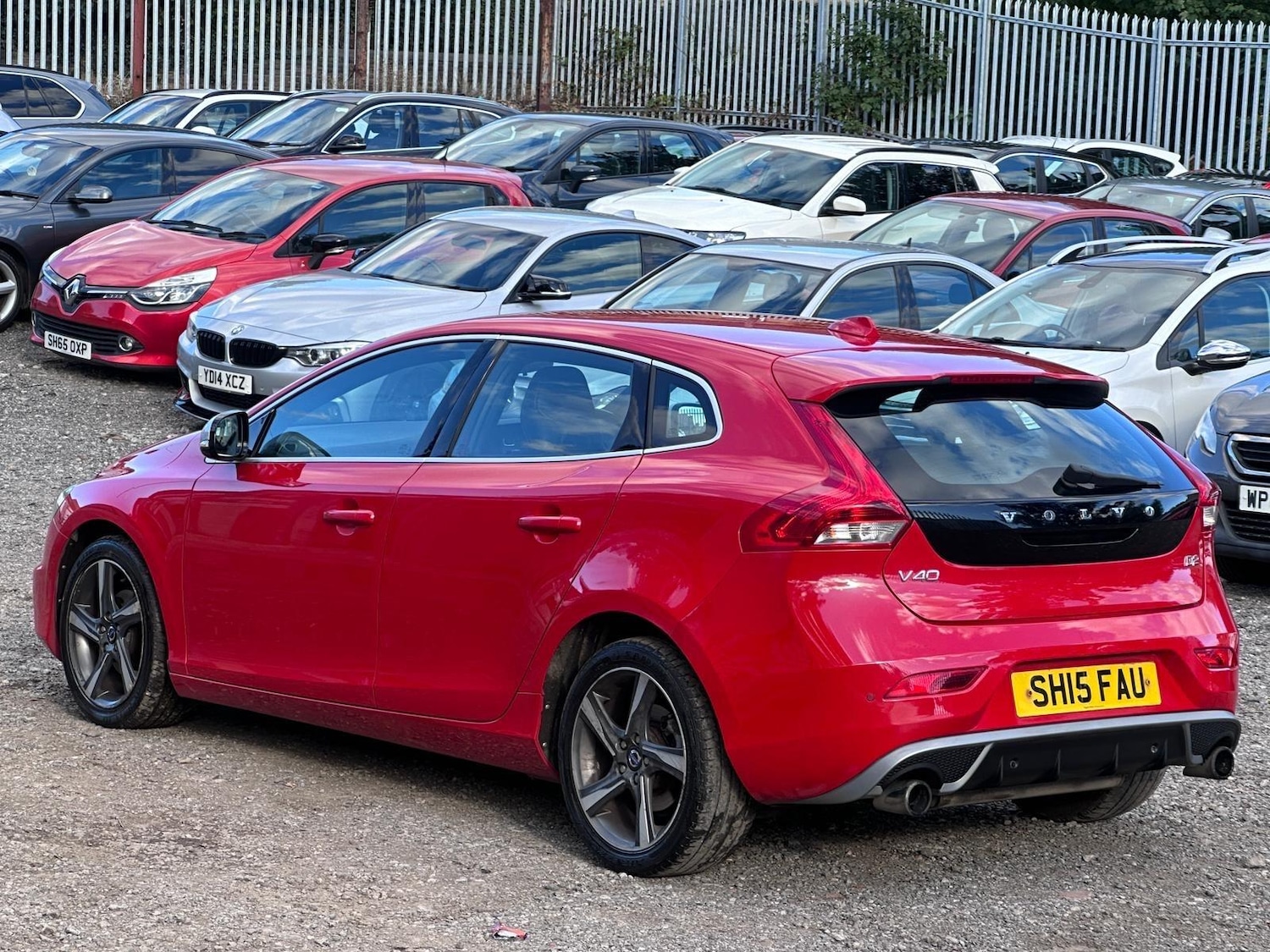 Used Volvo V40 2015 for sale - 76031417: Photo 21