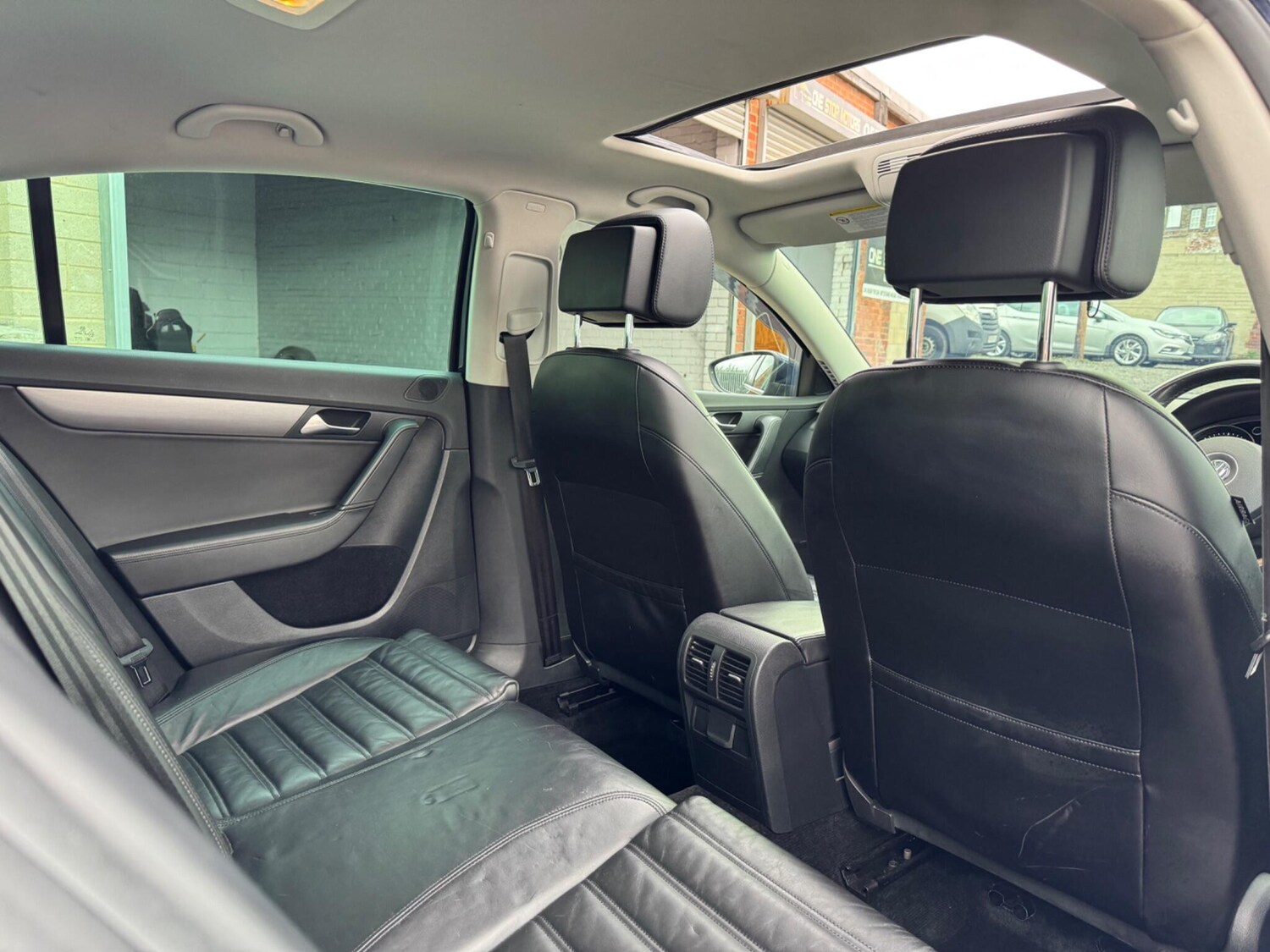 Used Volkswagen Passat for sale - 78127478: Photo 11