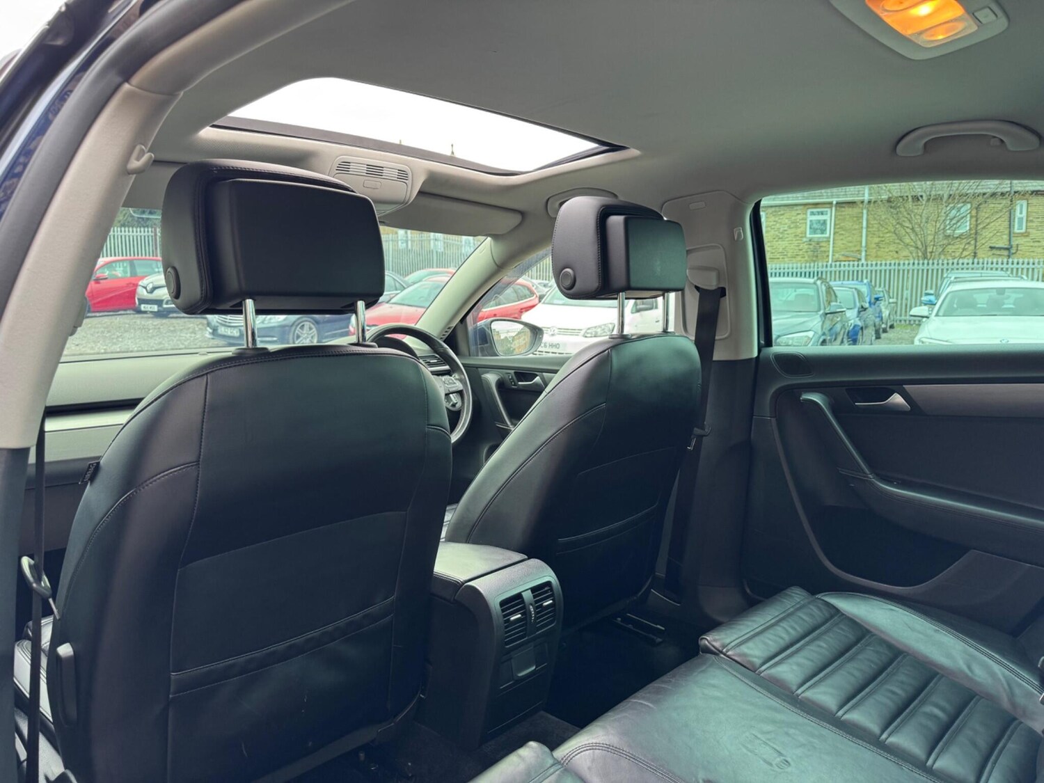 Used Volkswagen Passat for sale - 78127478: Photo 16