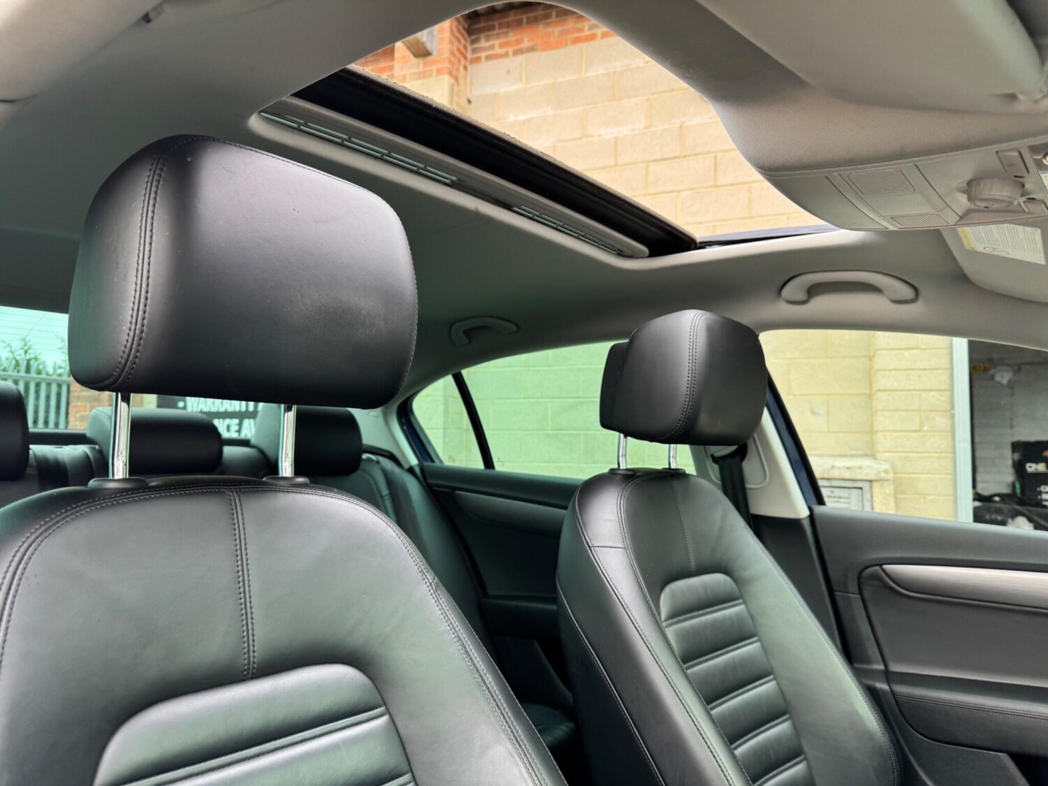 Used Volkswagen Passat for sale - 78127478: Photo 9