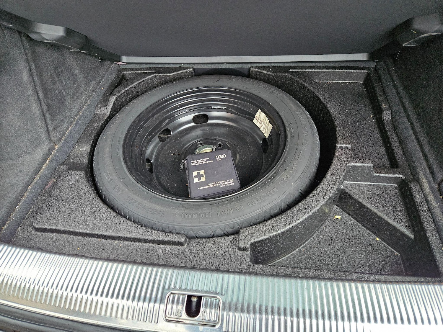 Used Audi Q3 2013 for sale - 77565010: Photo 11