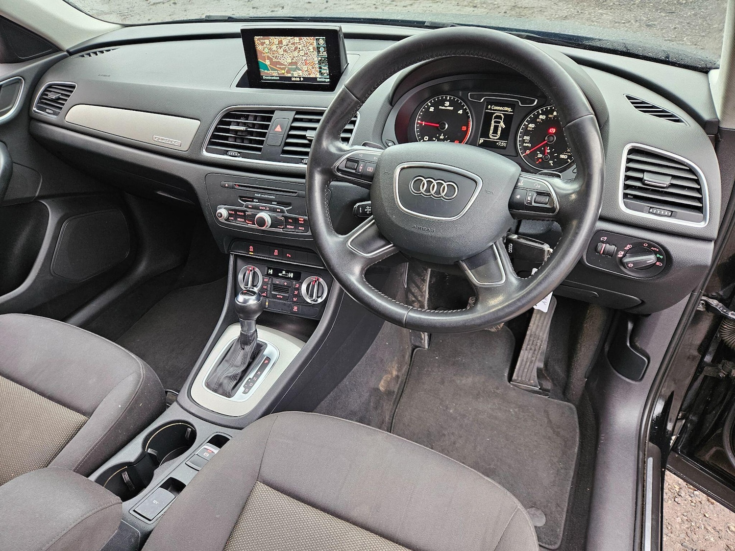 Used Audi Q3 2013 for sale - 77565010: Photo 13