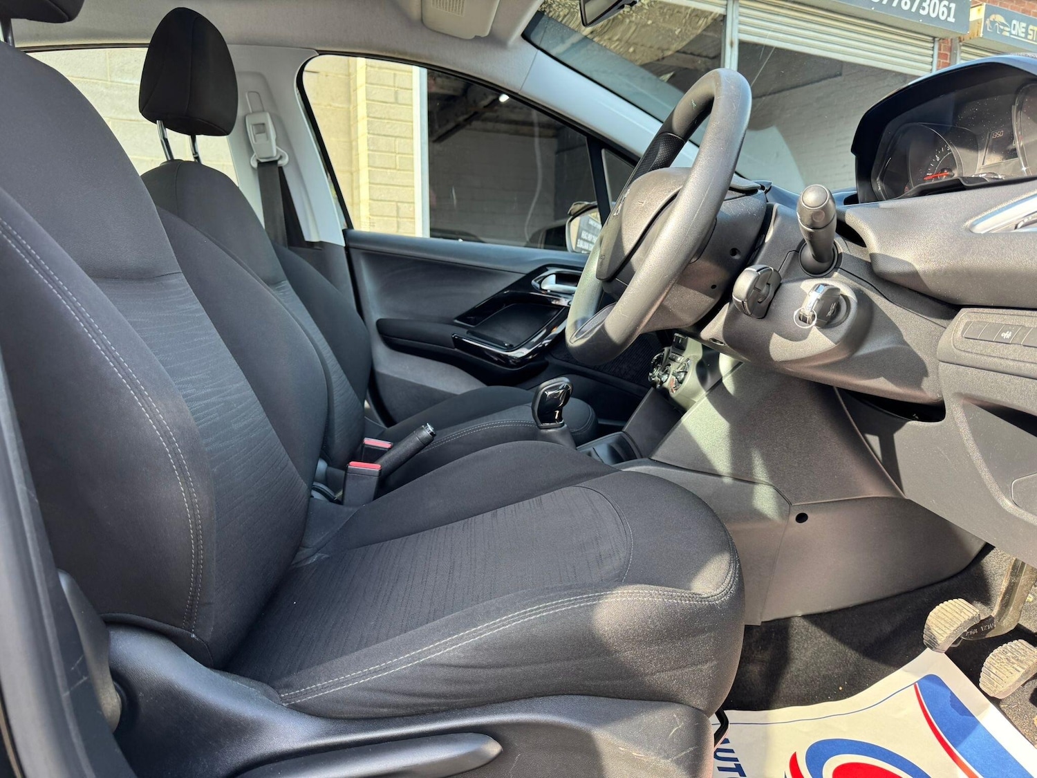 Used Peugeot 208 for sale - 77768085: Photo 14